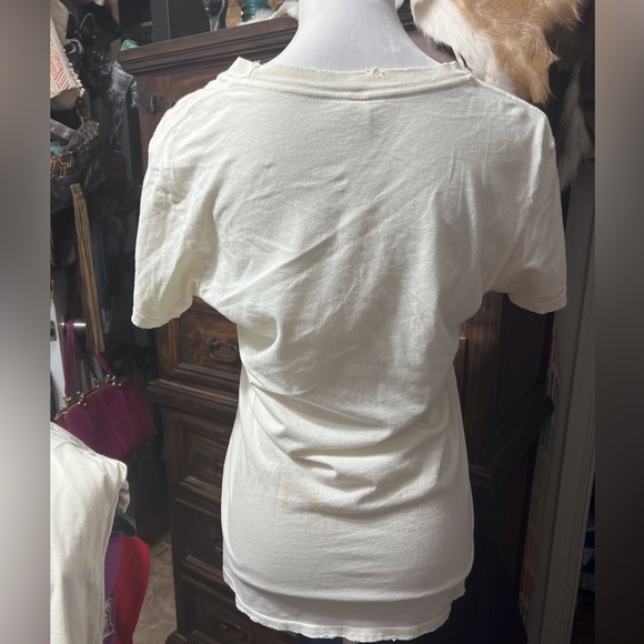 3 graphic soft  tees - Picture 12 of 15